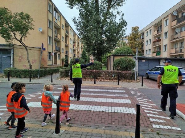 Spotkanie policjantów z uczniami na Woli