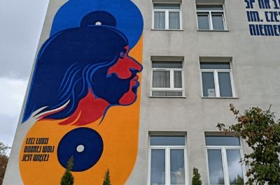 Mural Czesława Niemena na Pradze Południe