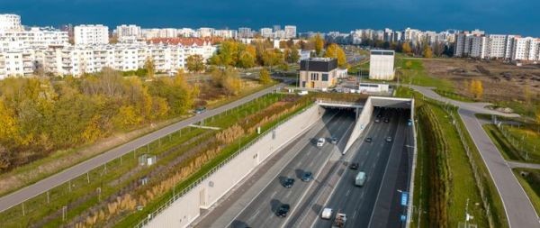 Ćwiczenia służb w tunelu na Ursynowie