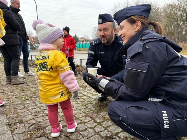 Policjanci zabezpieczali piknik rodzinny w Rembertowie